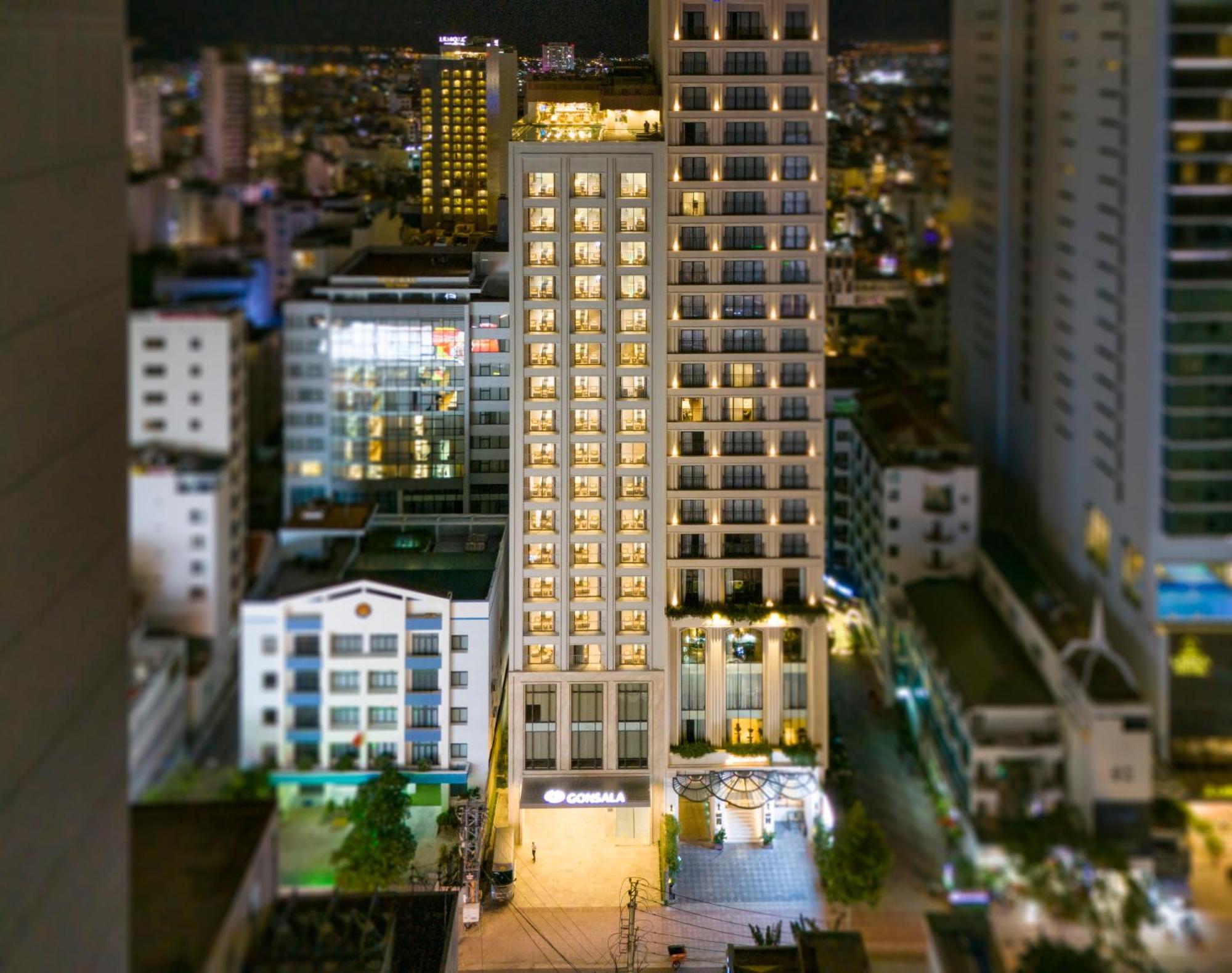 Gonsala Hotel Nha Trang Buitenkant foto