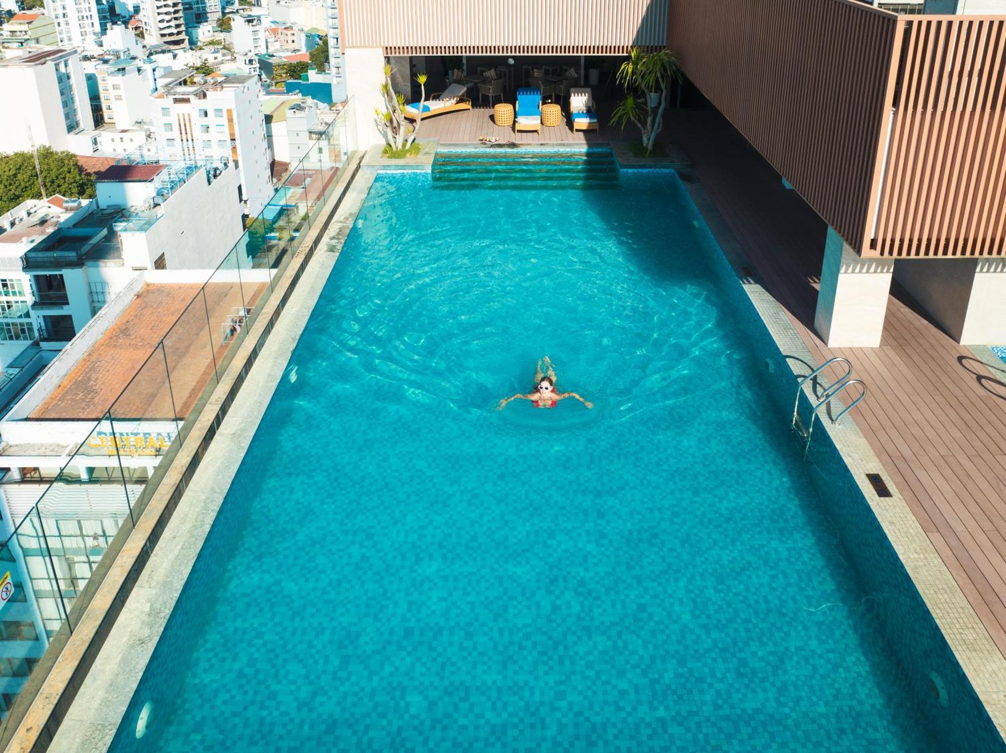 Gonsala Hotel Nha Trang Buitenkant foto