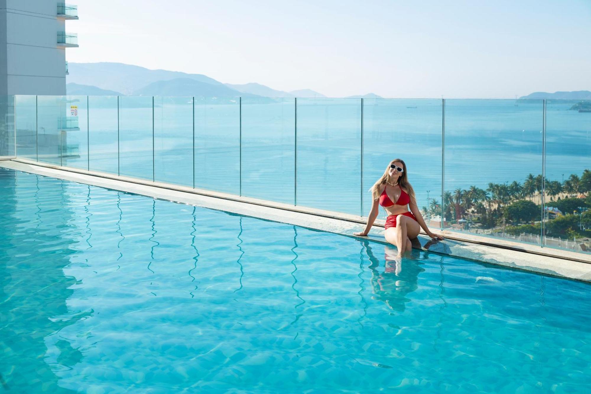 Gonsala Hotel Nha Trang Buitenkant foto