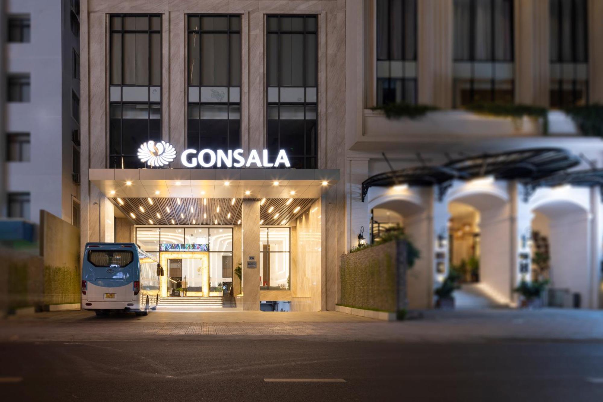 Gonsala Hotel Nha Trang Buitenkant foto