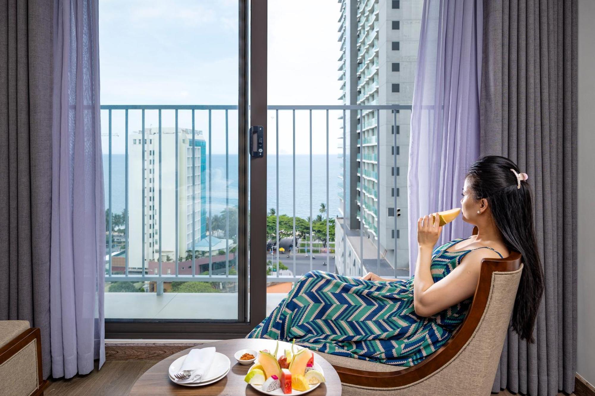 Gonsala Hotel Nha Trang Buitenkant foto