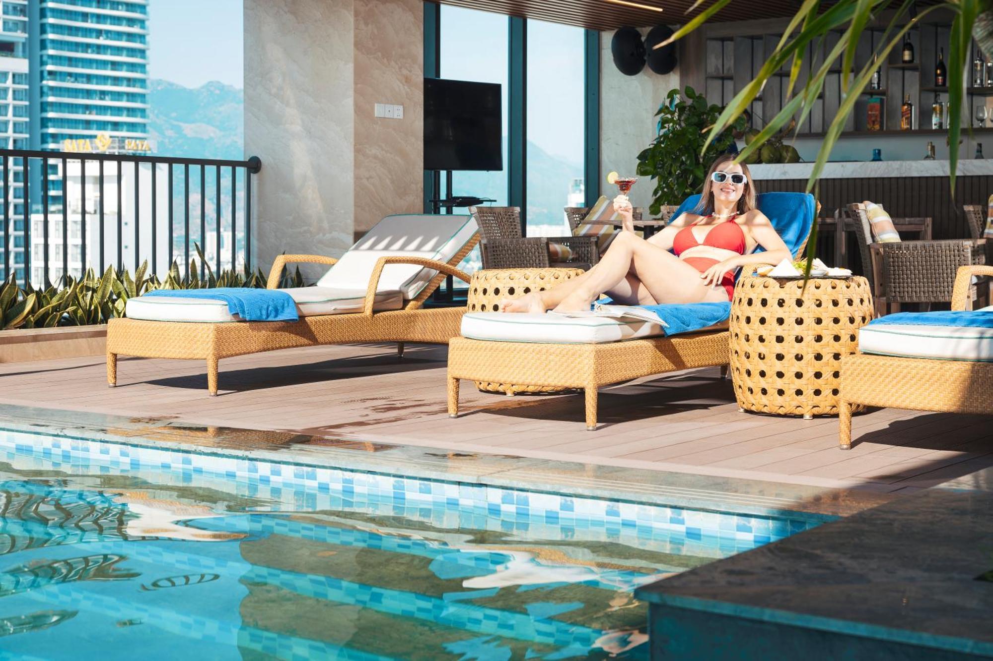 Gonsala Hotel Nha Trang Buitenkant foto