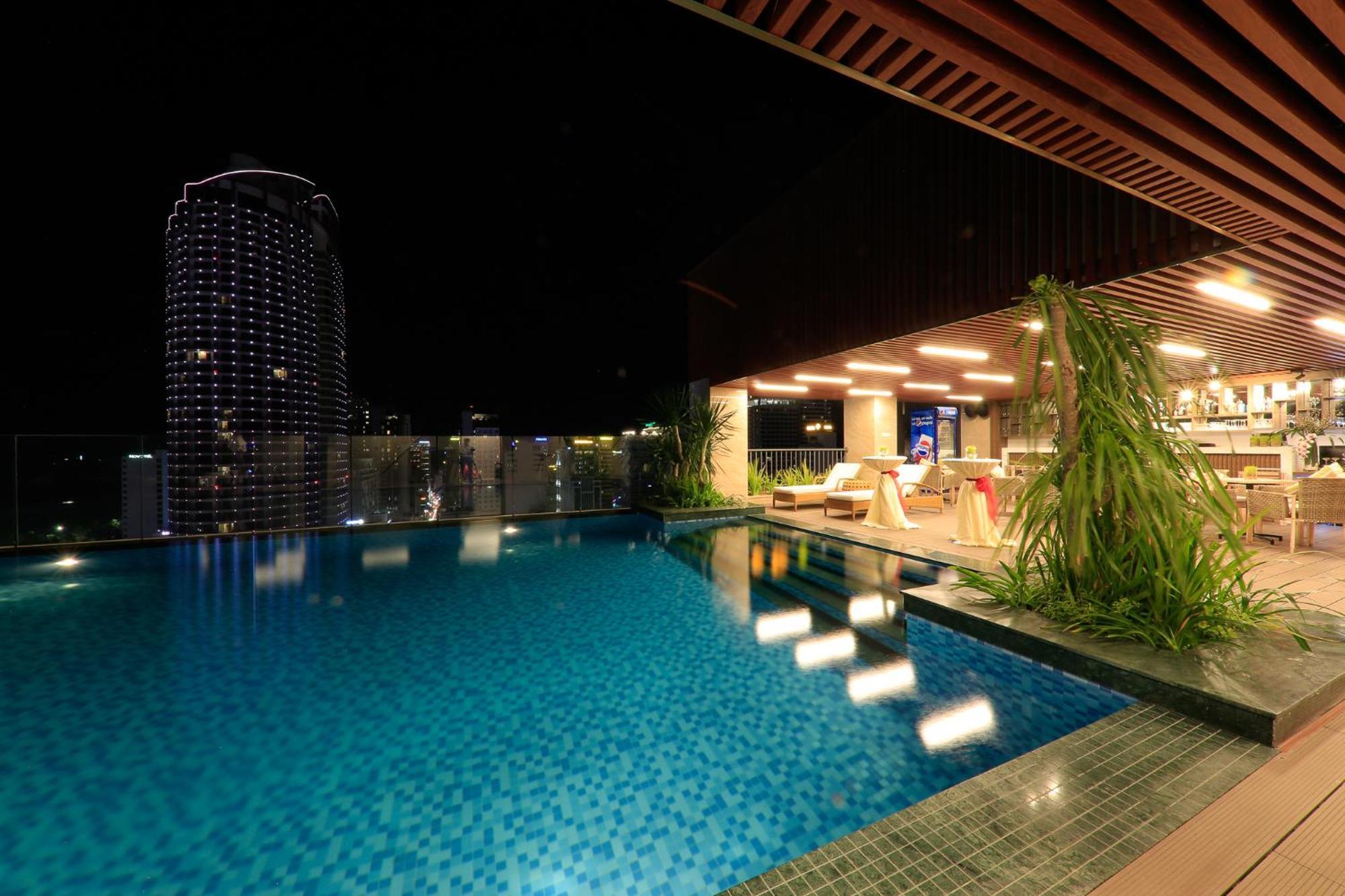 Gonsala Hotel Nha Trang Buitenkant foto
